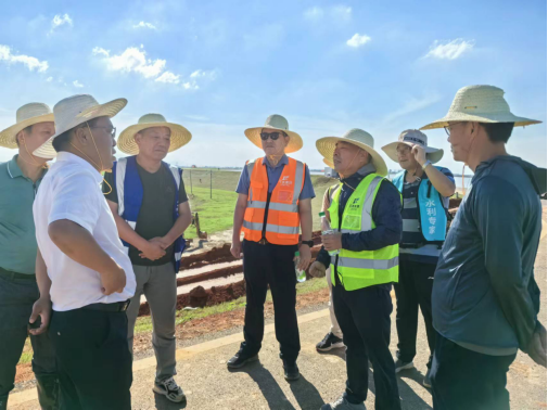 抗洪抢险报导-迎“汛”而上，，，，，奔赴前线 -146.png